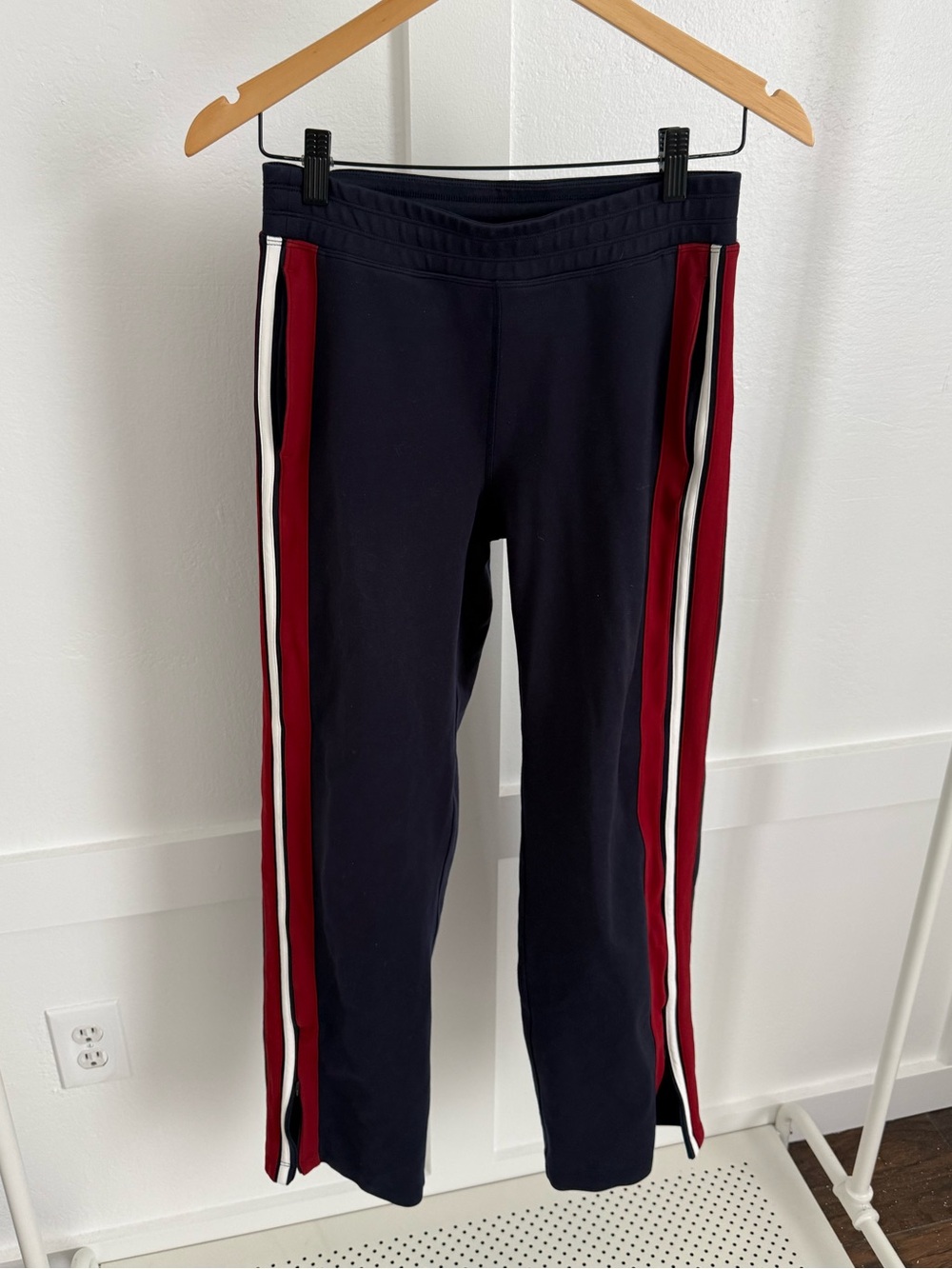 Lululemon Navy Red & White Straight Leg Sweatpants